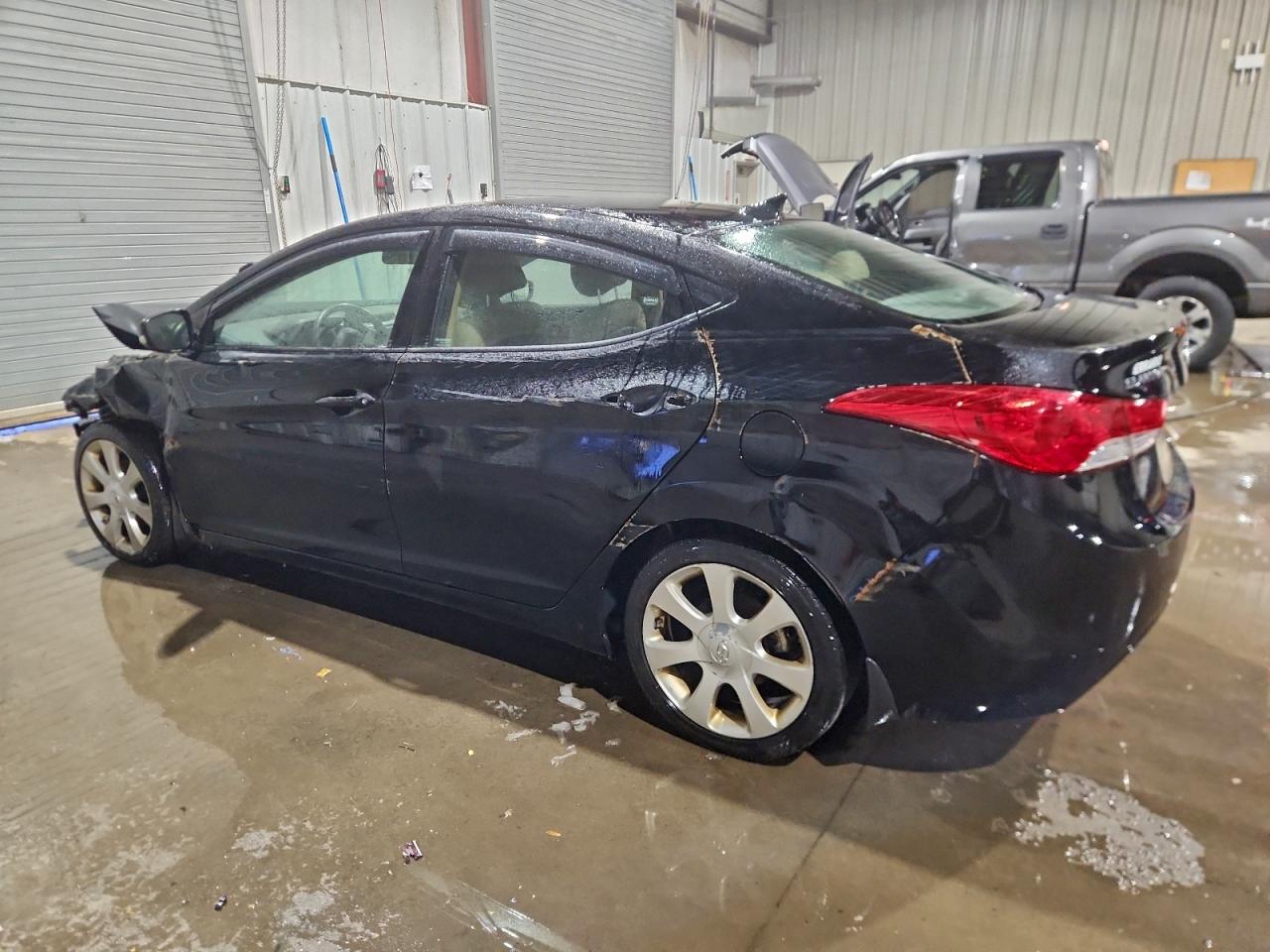 2013 HYUNDAI ELANTRA GLS photo 2
