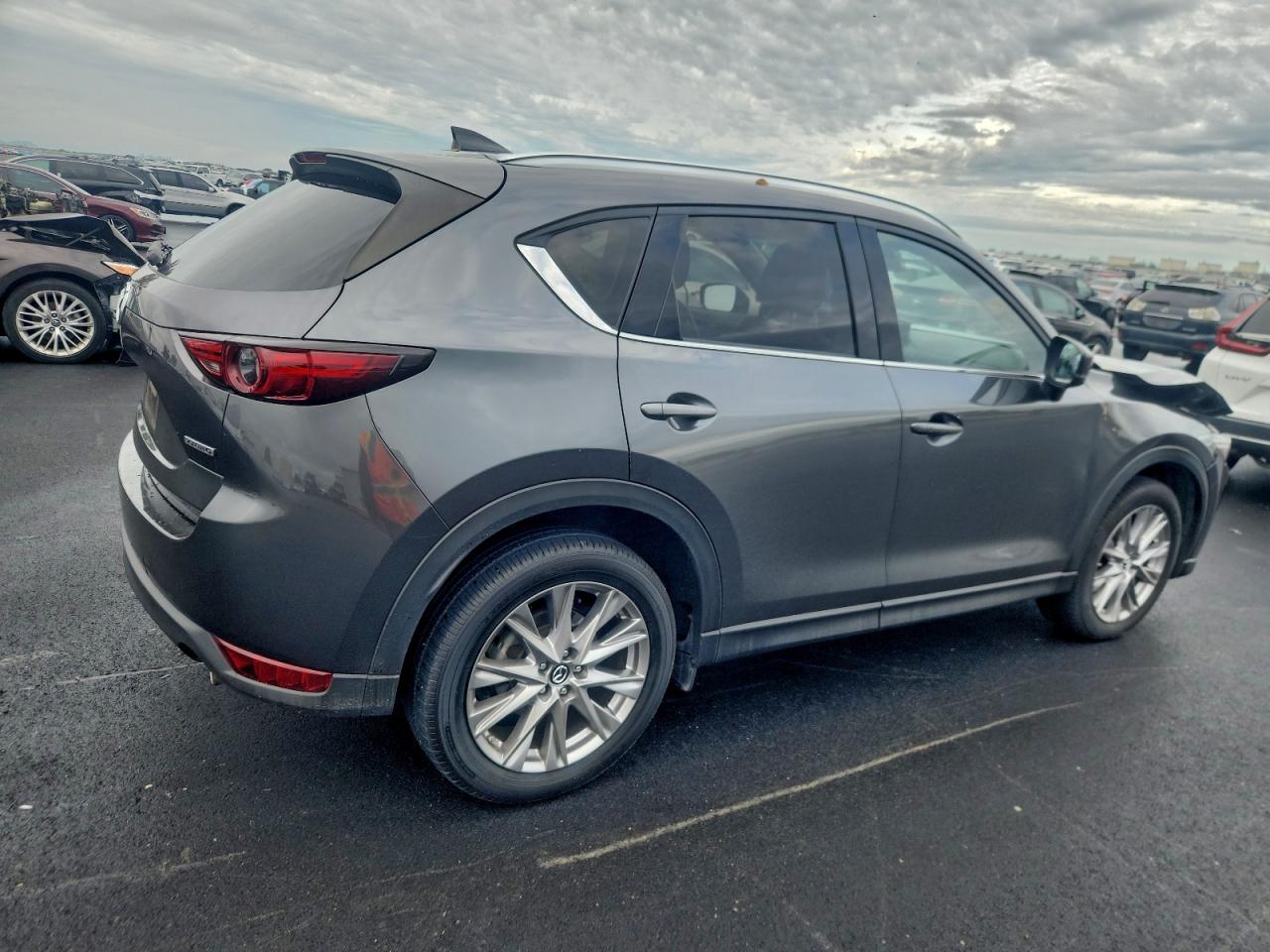 2020 MAZDA CX-5 GRAND TOURING RESERVE photo 3