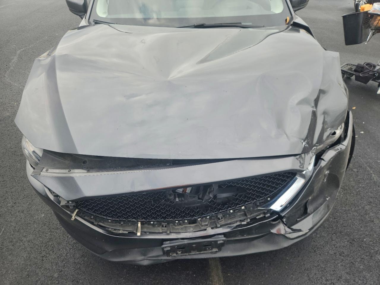 2020 MAZDA CX-5 GRAND TOURING RESERVE photo 11
