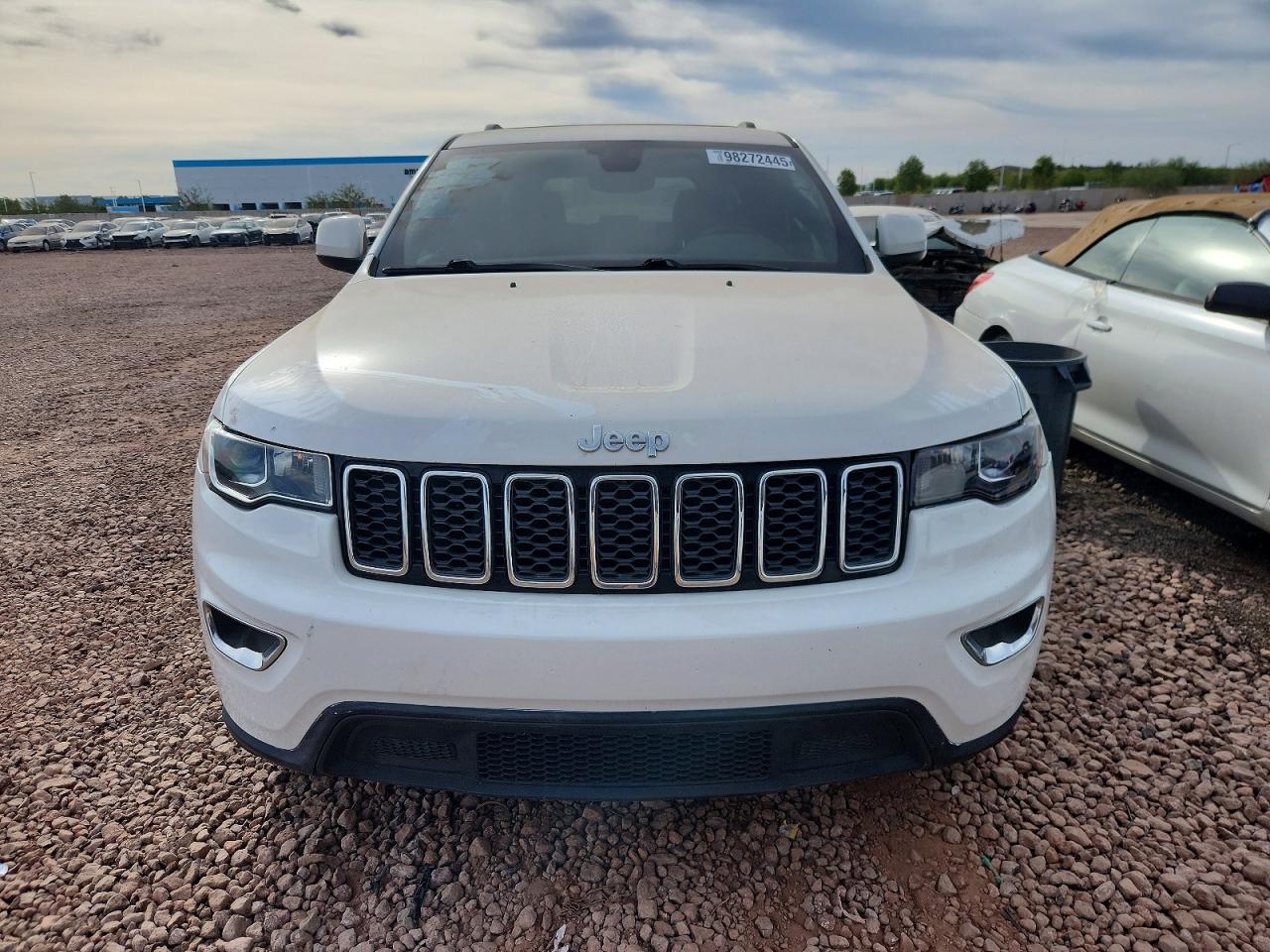 2018 JEEP GRAND CHEROKEE LAREDO photo 5