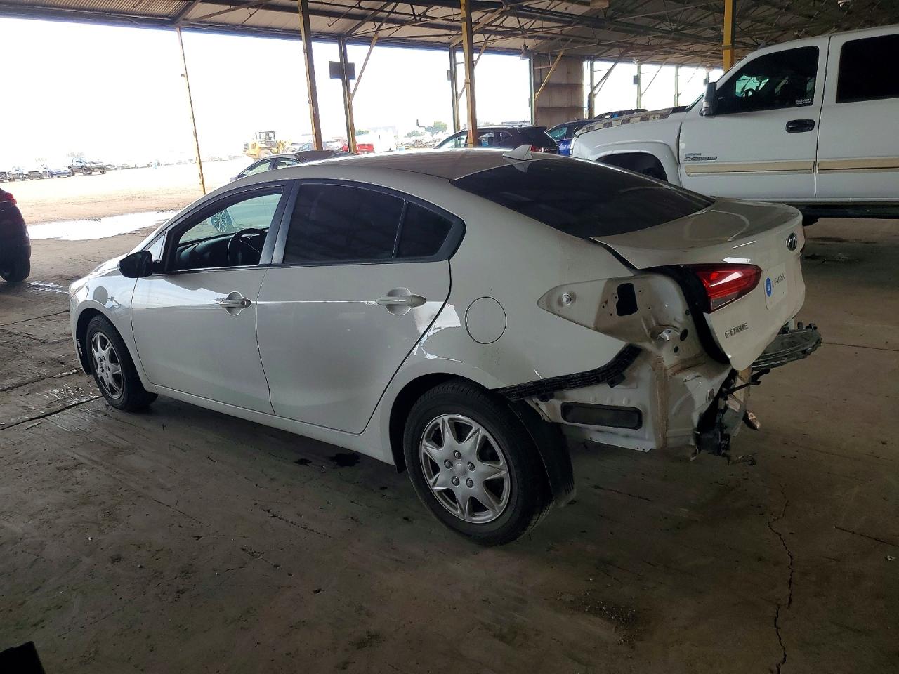 2018 KIA FORTE LX photo 2