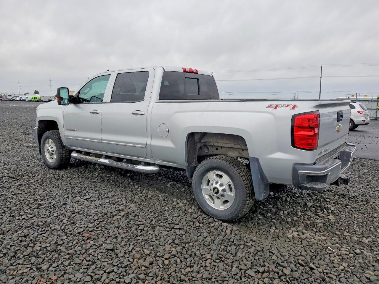 2015 CHEVROLET SILVERADO K2500 HEAVY DUTY LT photo 2