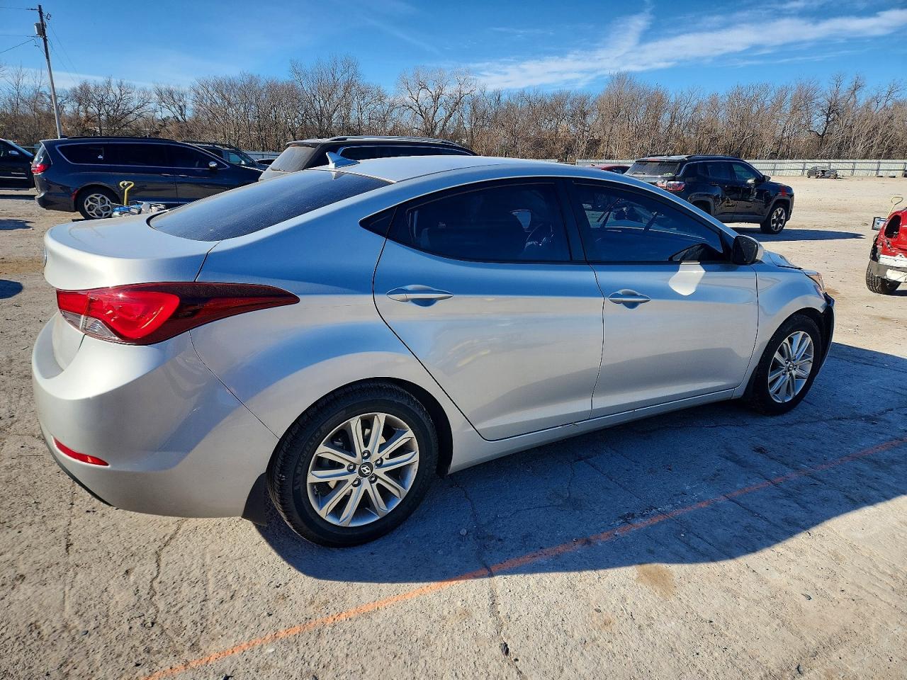 2015 HYUNDAI ELANTRA SE photo 3