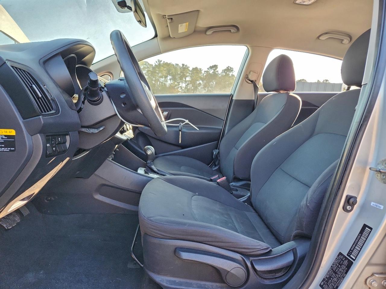 2013 KIA RIO LX photo 7