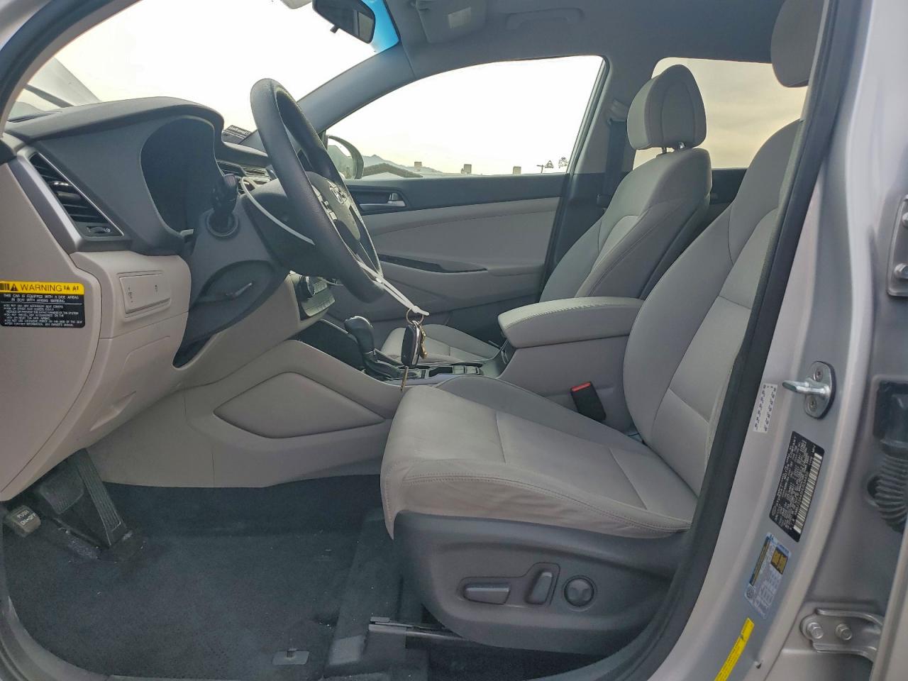 2017 HYUNDAI TUCSON LIMITED photo 7
