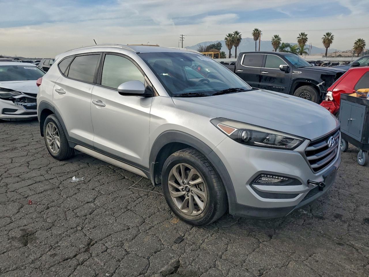 2017 HYUNDAI TUCSON LIMITED photo 4