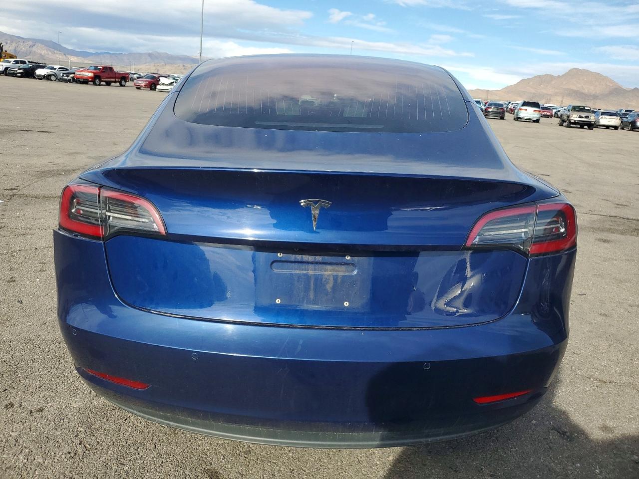 2018 TESLA MODEL 3 photo 6