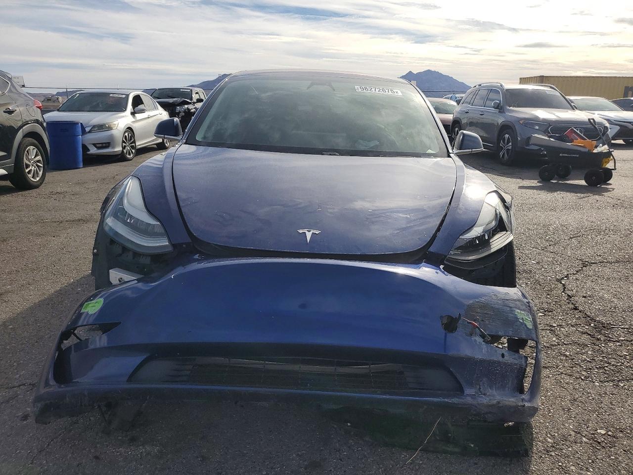 2018 TESLA MODEL 3 photo 5