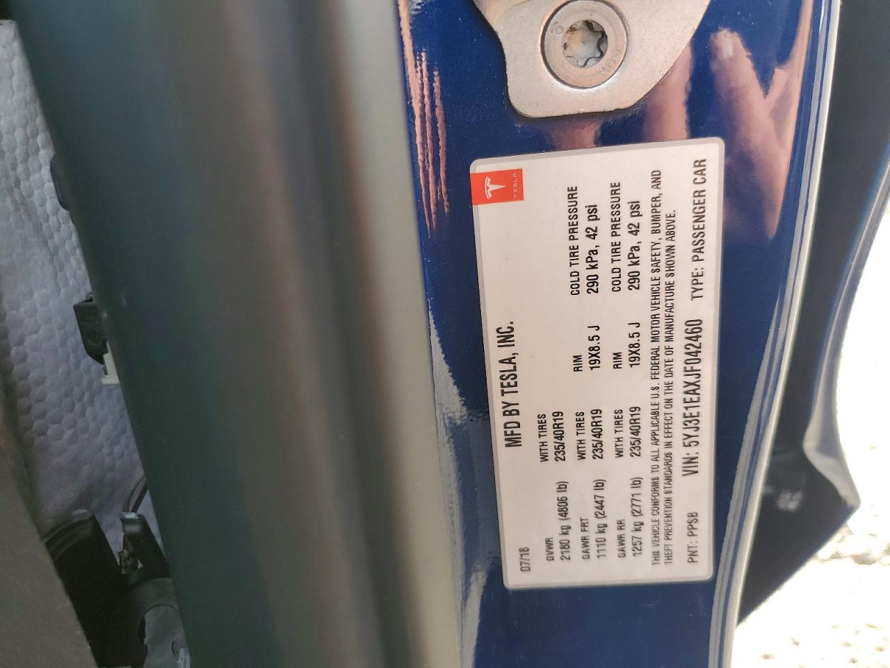 2018 TESLA MODEL 3 photo 12