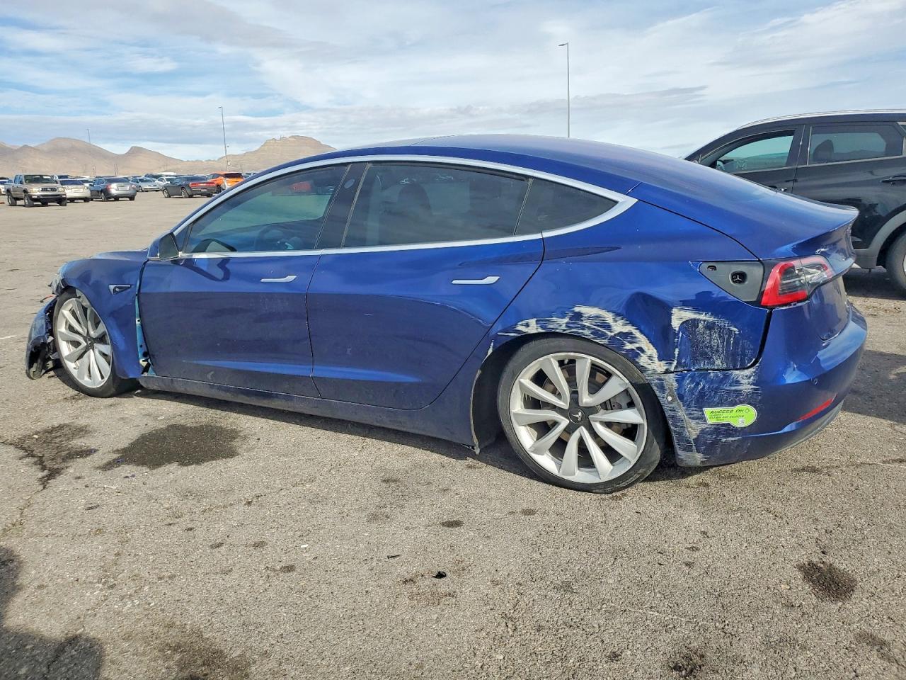 2018 TESLA MODEL 3 photo 2