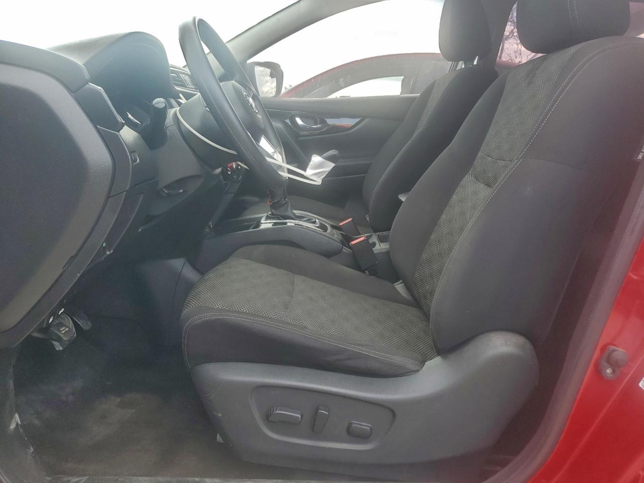2018 NISSAN ROGUE SPORT S photo 7