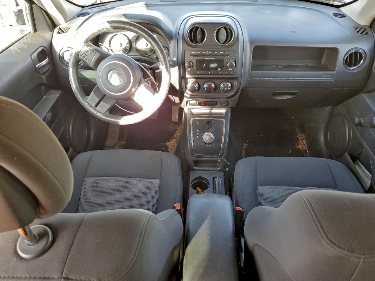 2012 JEEP PATRIOT SPORT photo 8