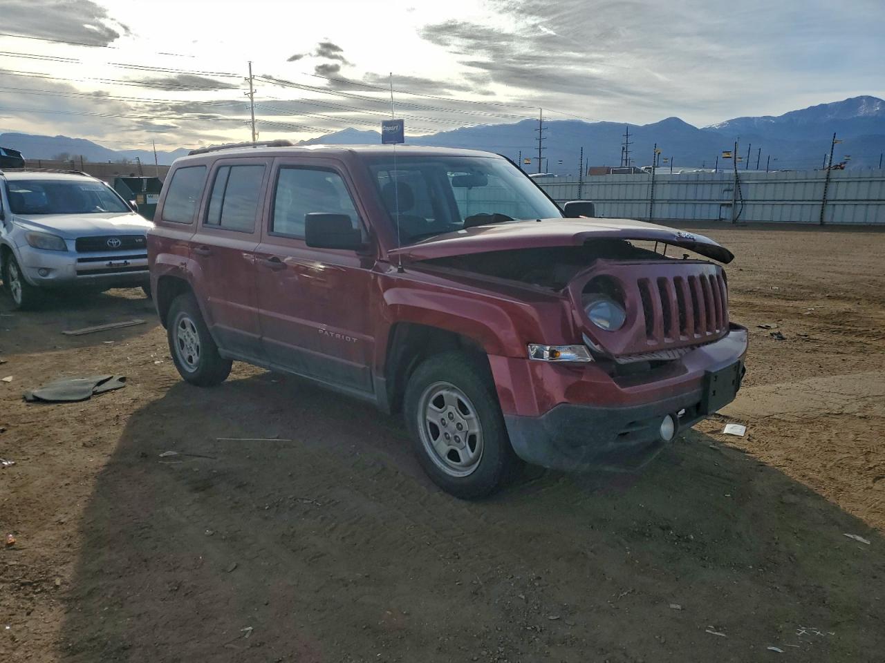 2012 JEEP PATRIOT SPORT photo 4