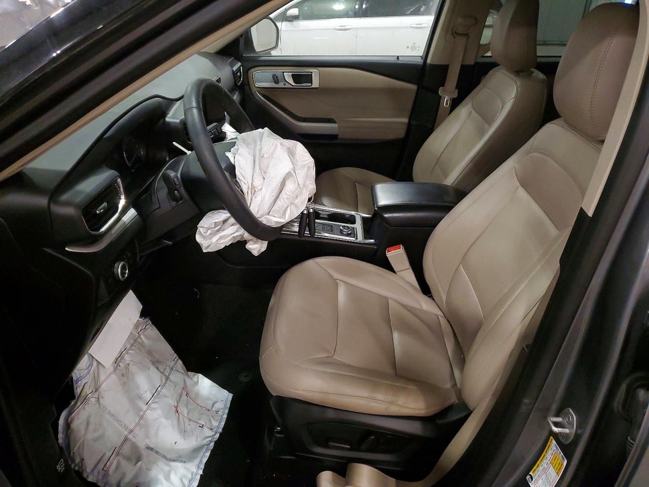 2023 FORD EXPLORER XLT photo 7