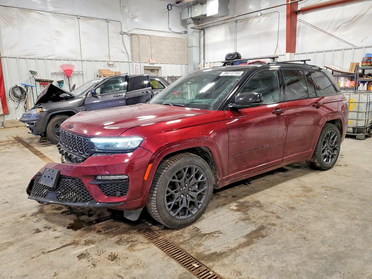 2024 JEEP GRAND CHEROKEE