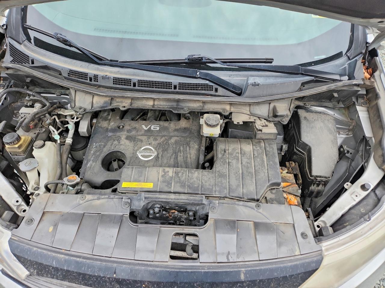2015 NISSAN QUEST S photo 12