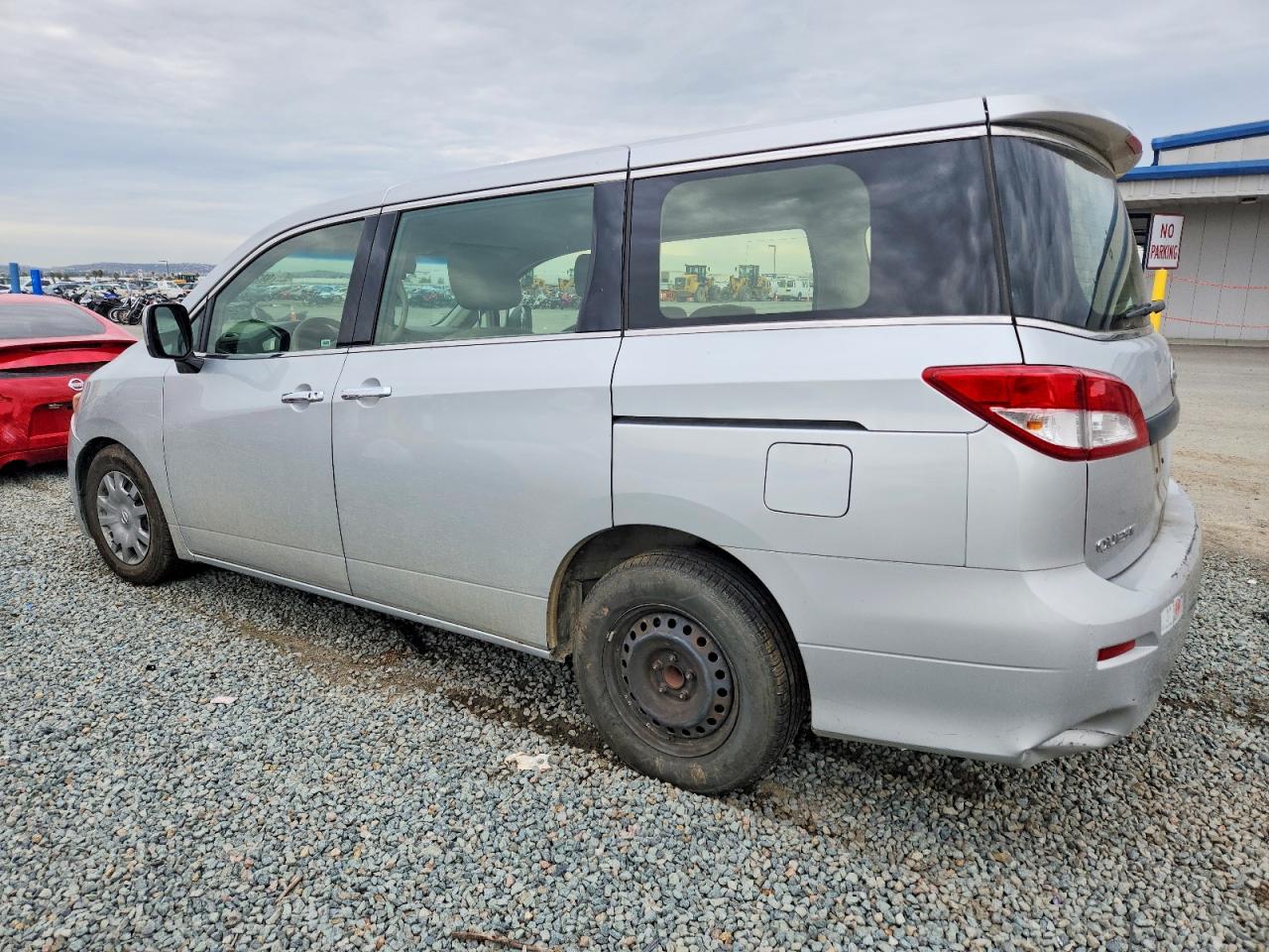 2015 NISSAN QUEST S photo 2