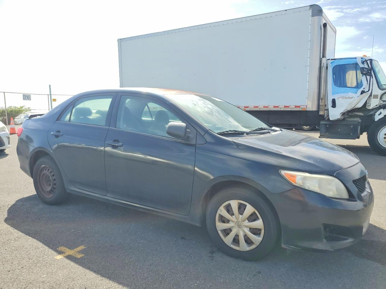 2010 TOYOTA COROLLA BASE photo 4