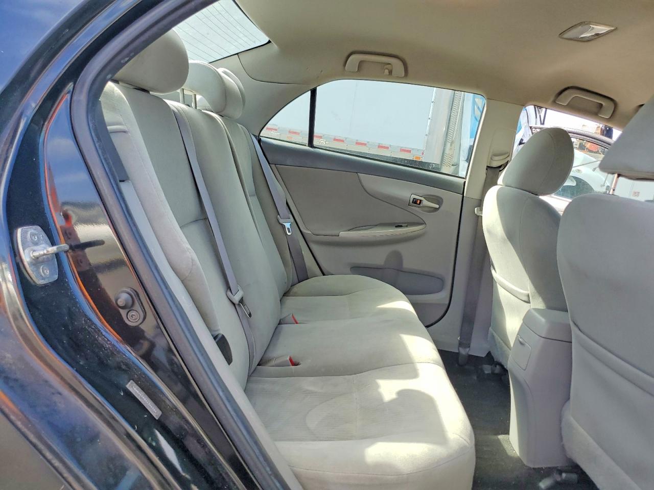 2010 TOYOTA COROLLA BASE photo 10
