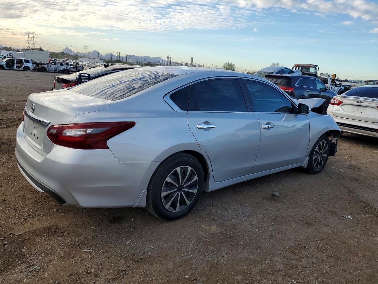 2018 NISSAN ALTIMA 2.5 photo 3