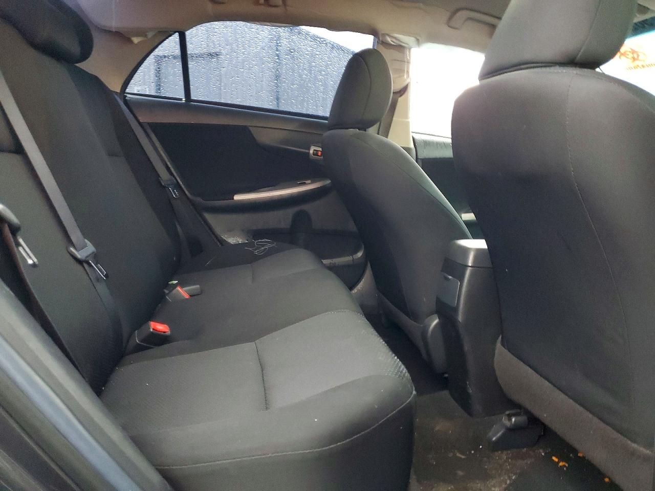 2010 TOYOTA COROLLA BASE photo 10