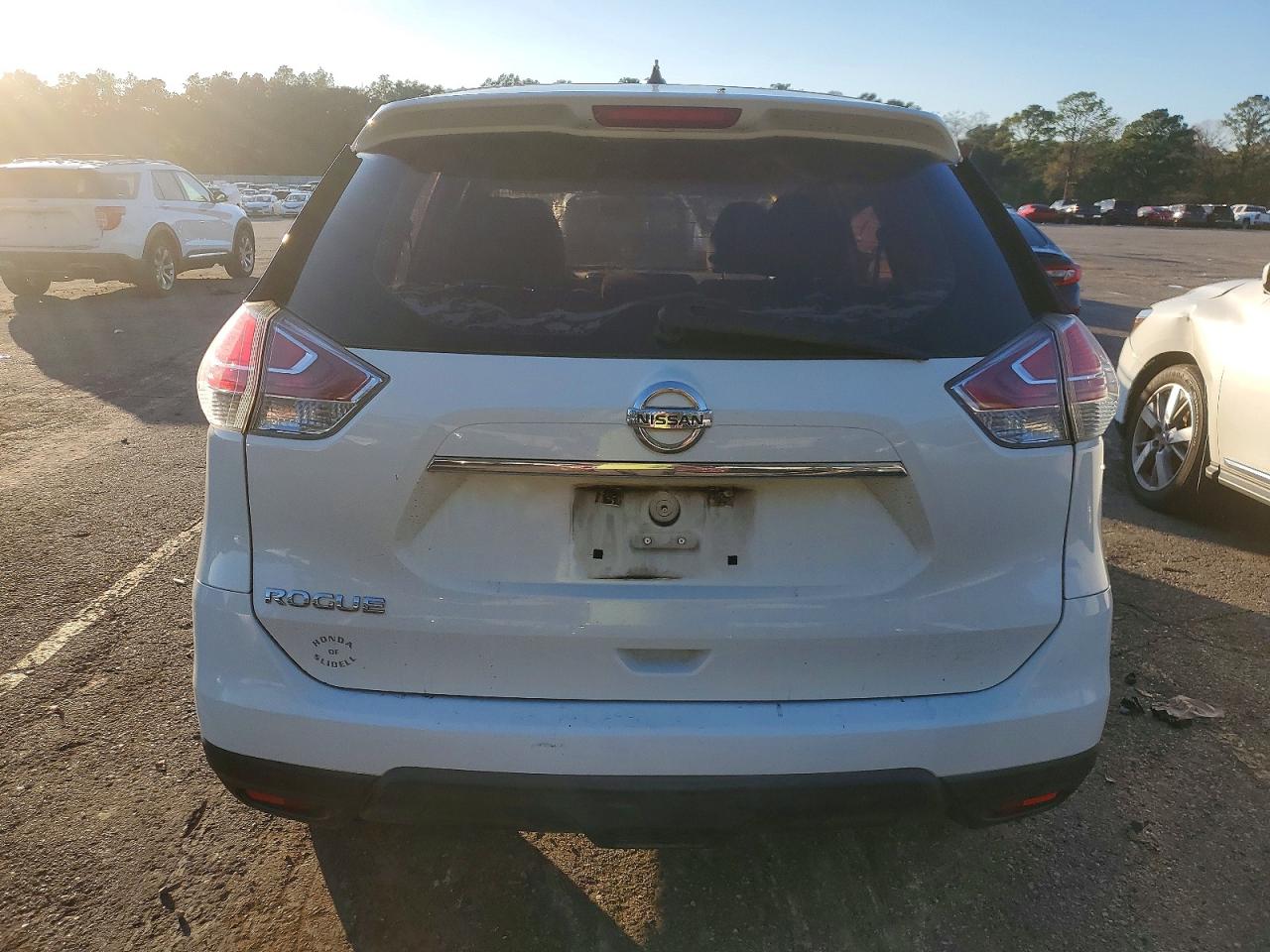 2016 NISSAN ROGUE S photo 6