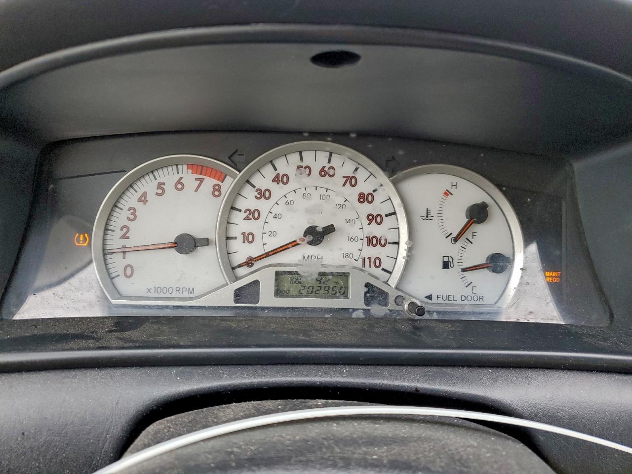 2006 TOYOTA COROLLA CE photo 9