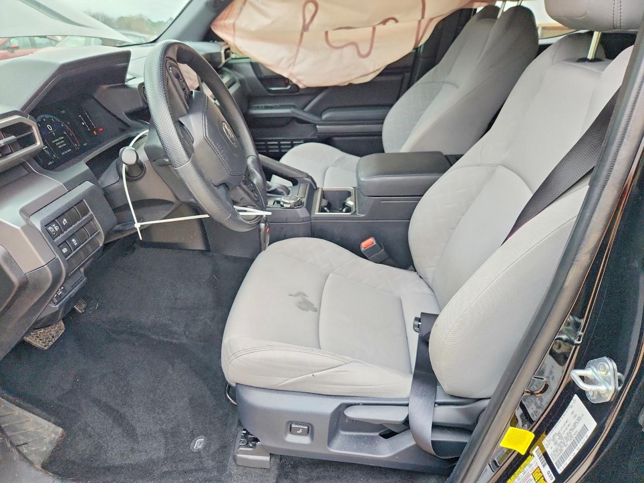 2024 TOYOTA TACOMA DOUBLE CAB photo 7