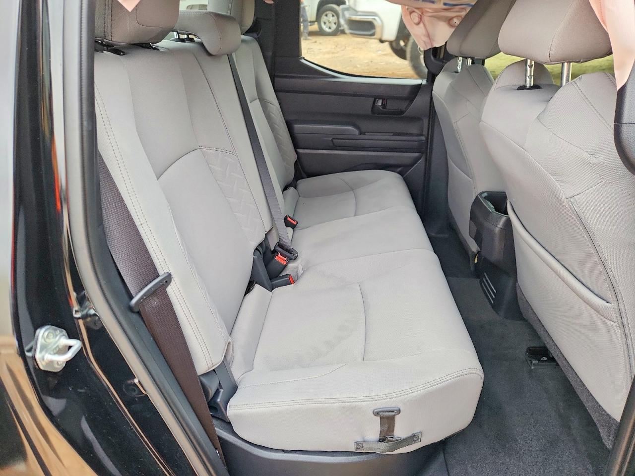 2024 TOYOTA TACOMA DOUBLE CAB photo 10
