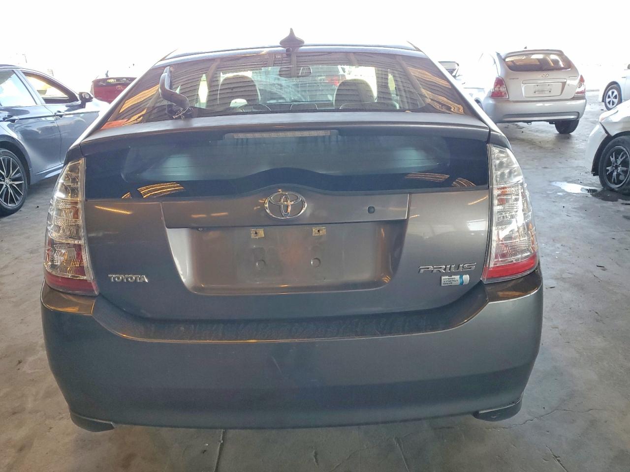 2008 TOYOTA PRIUS BASE photo 6