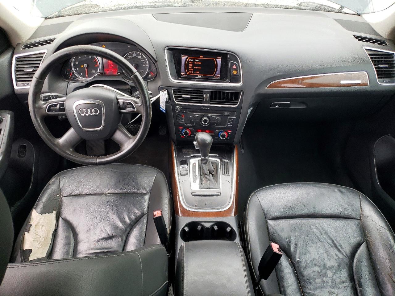 2010 AUDI Q5 PREMIUM photo 8