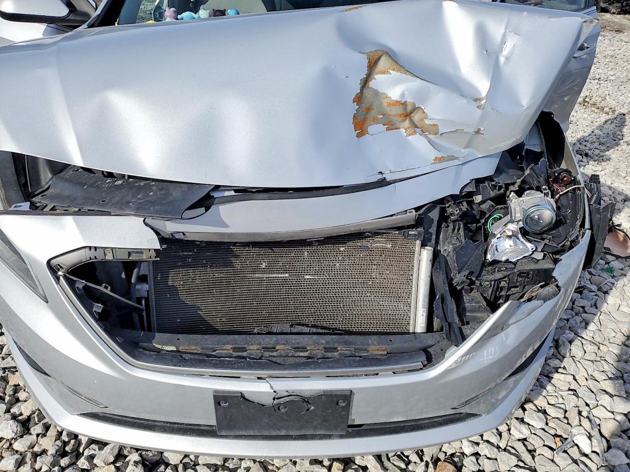 2015 HYUNDAI SONATA SE photo 11