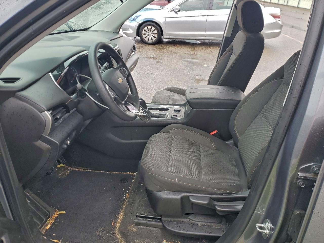 2019 CHEVROLET TRAVERSE LS photo 7
