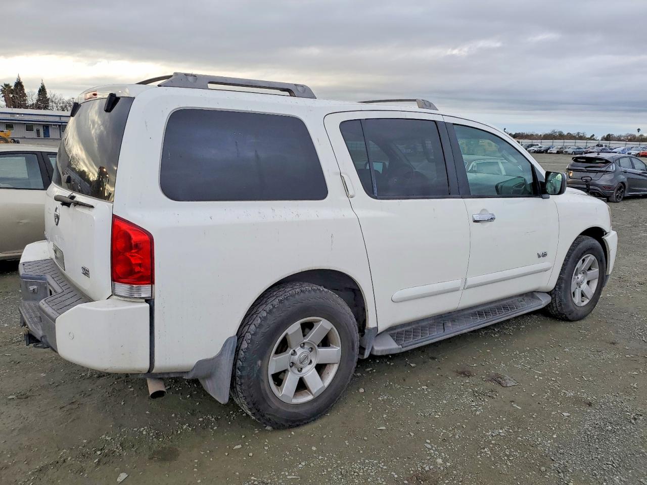 2005 NISSAN ARMADA SE photo 3