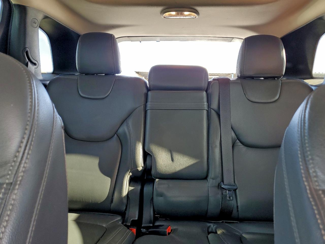 2017 JEEP CHEROKEE LATITUDE photo 10