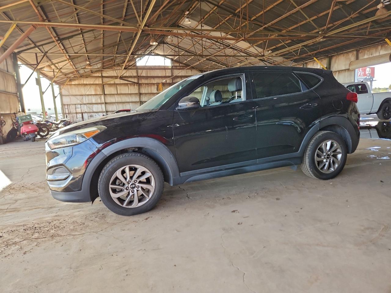 2017 HYUNDAI TUCSON