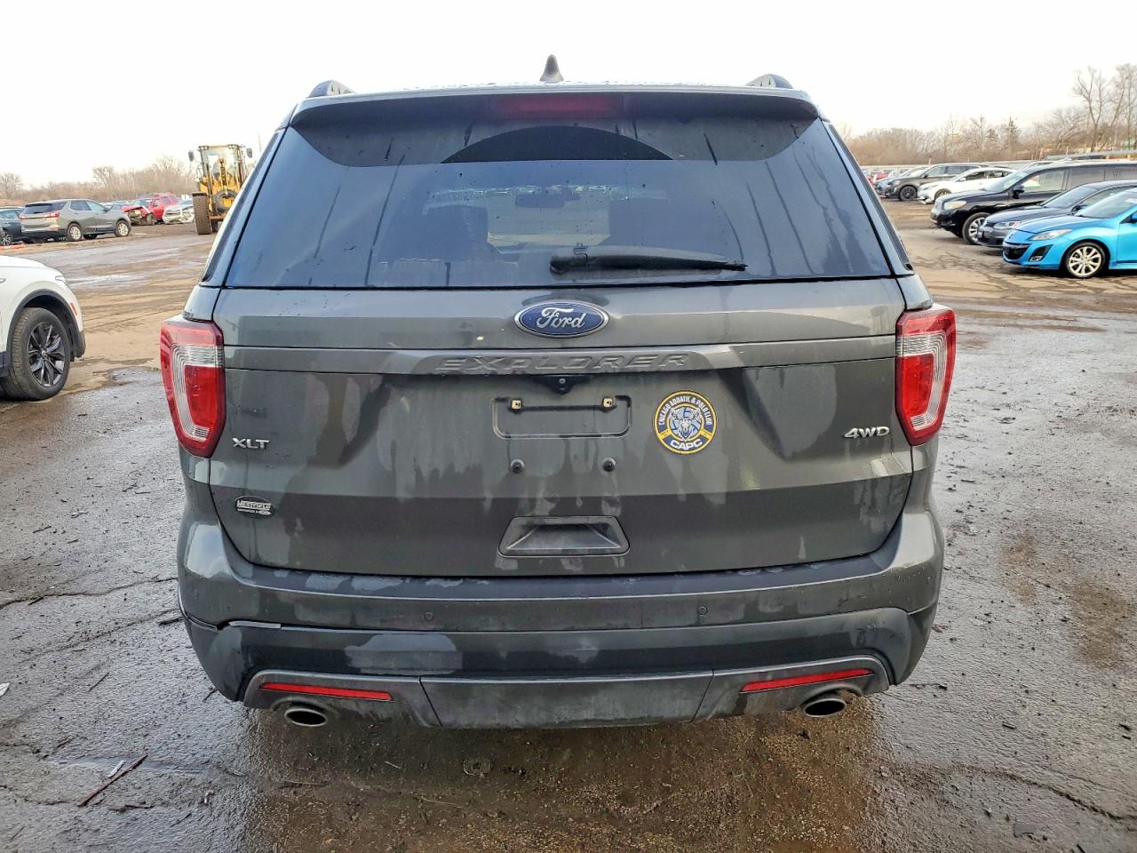 2017 FORD EXPLORER XLT photo 6