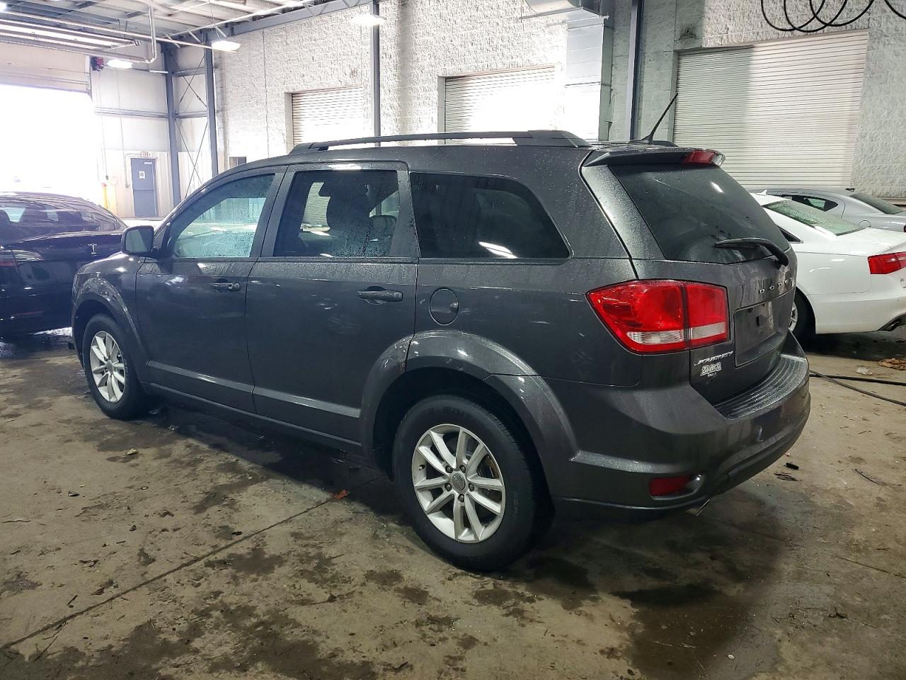 2017 DODGE JOURNEY SXT photo 2