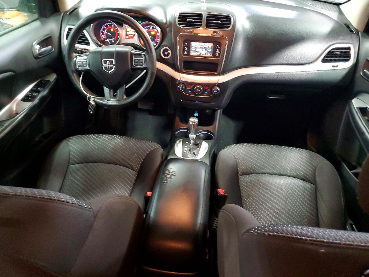 2017 DODGE JOURNEY SXT photo 8