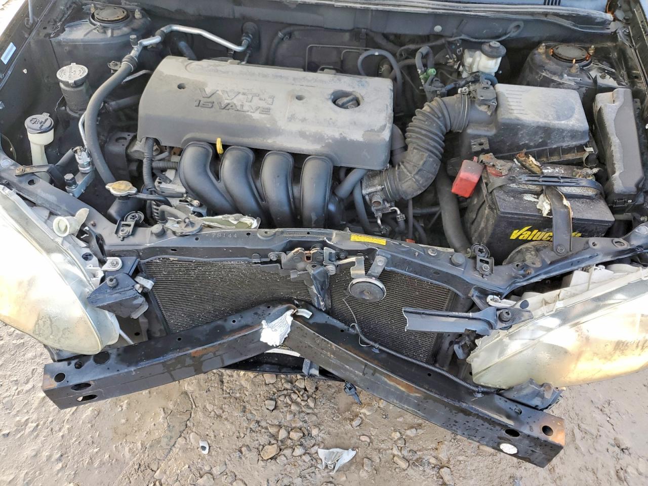 2005 TOYOTA COROLLA CE photo 11