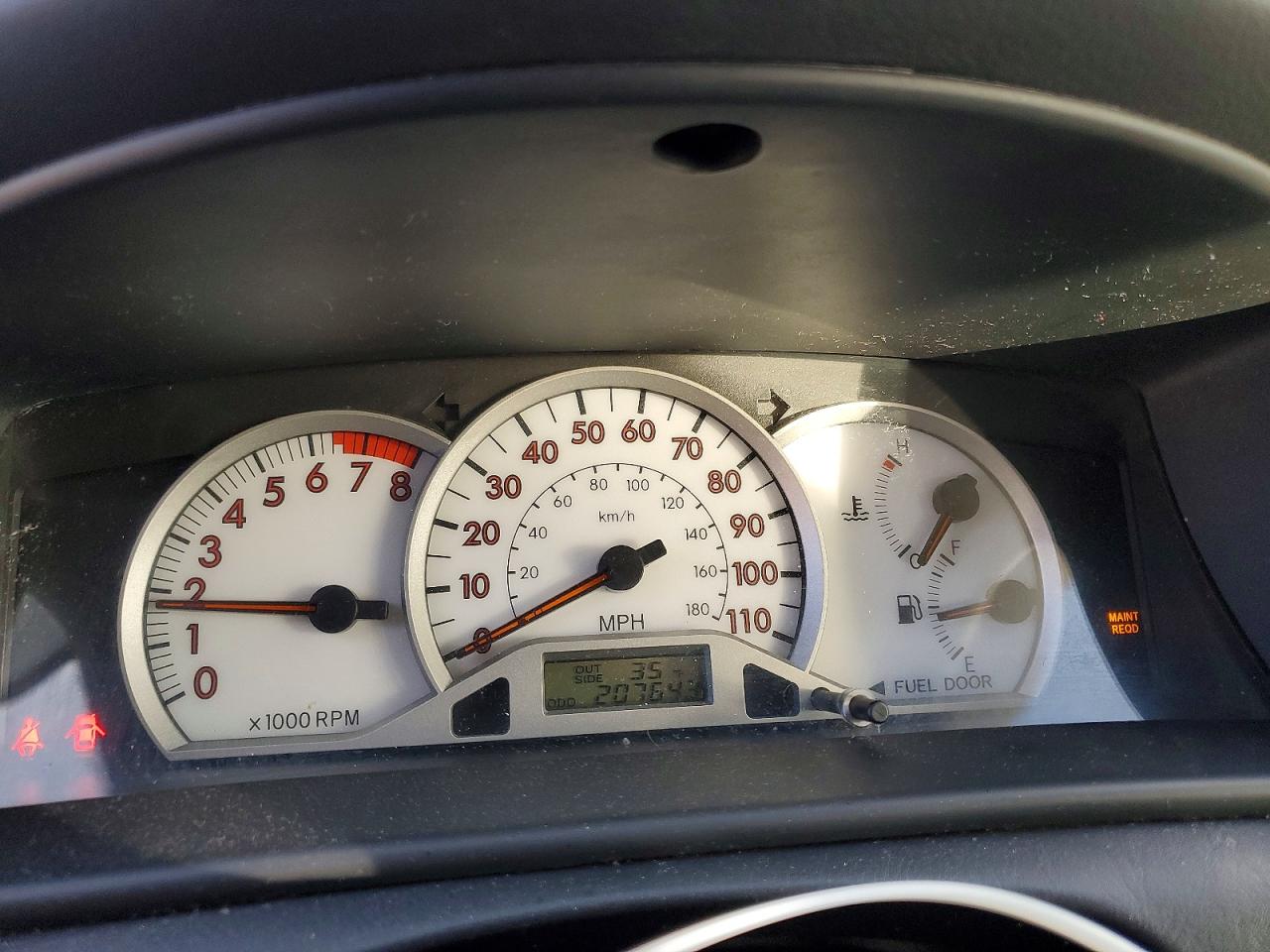 2005 TOYOTA COROLLA CE photo 9