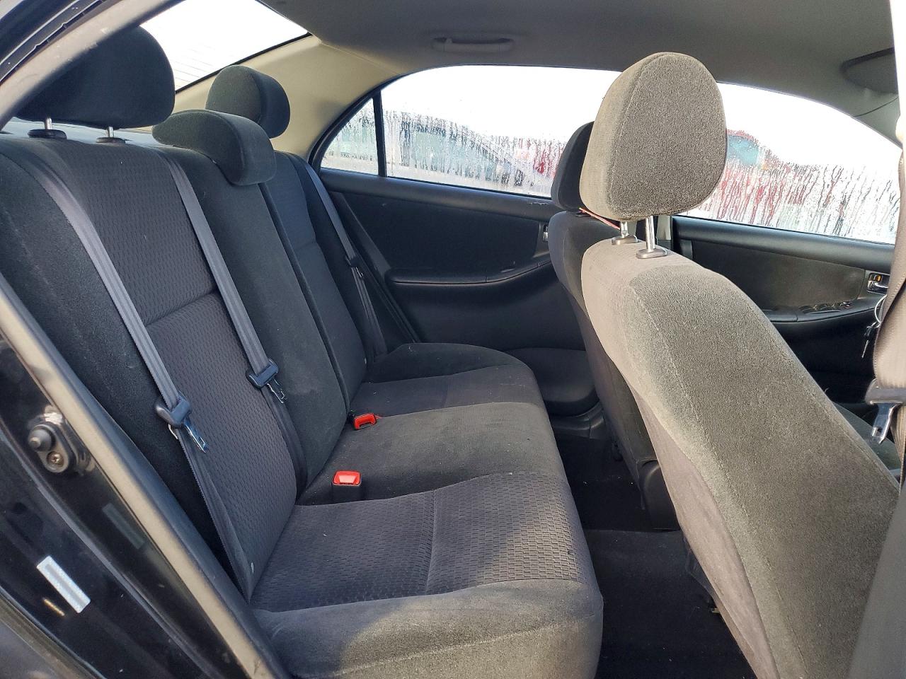 2005 TOYOTA COROLLA CE photo 10