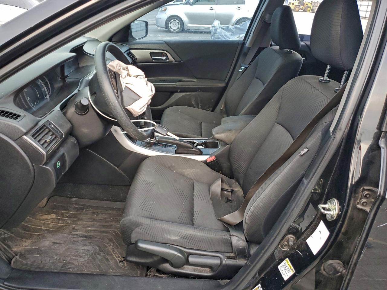 2015 HONDA ACCORD LX photo 7