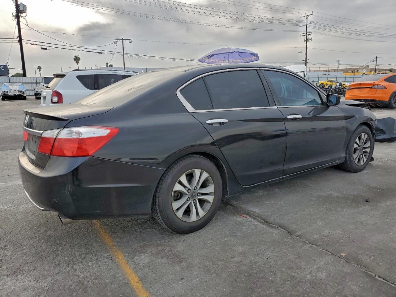 2015 HONDA ACCORD LX photo 3