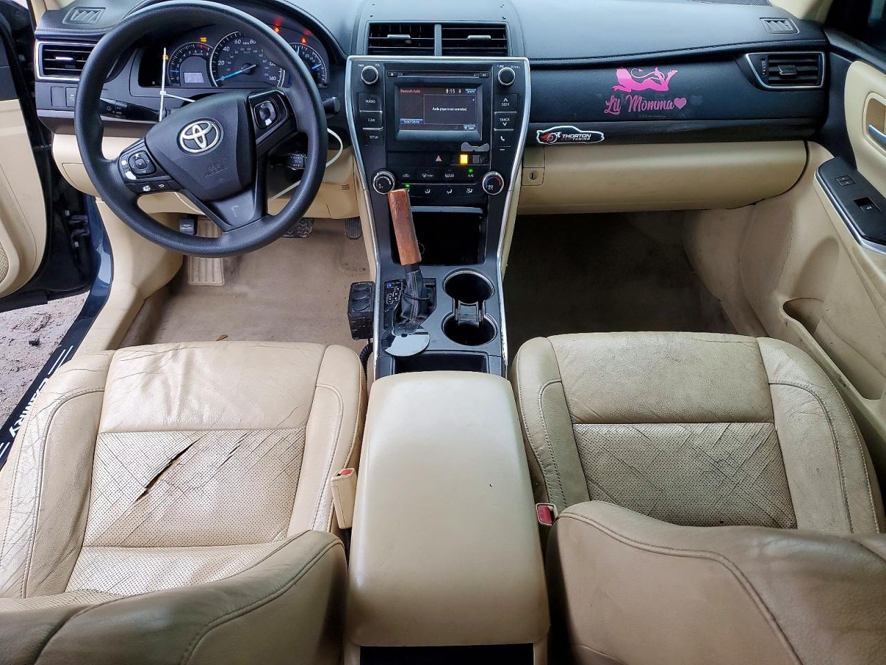2015 TOYOTA CAMRY LE photo 8