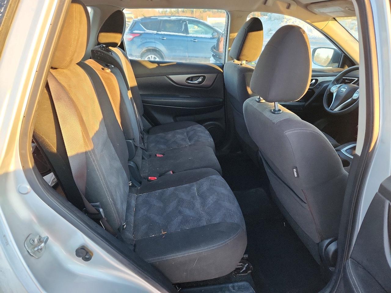 2016 NISSAN ROGUE S photo 10