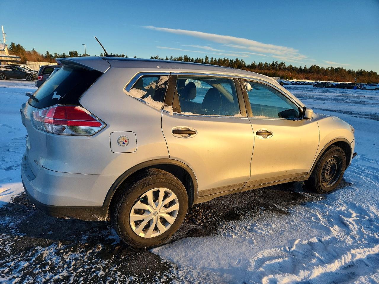 2016 NISSAN ROGUE S photo 3