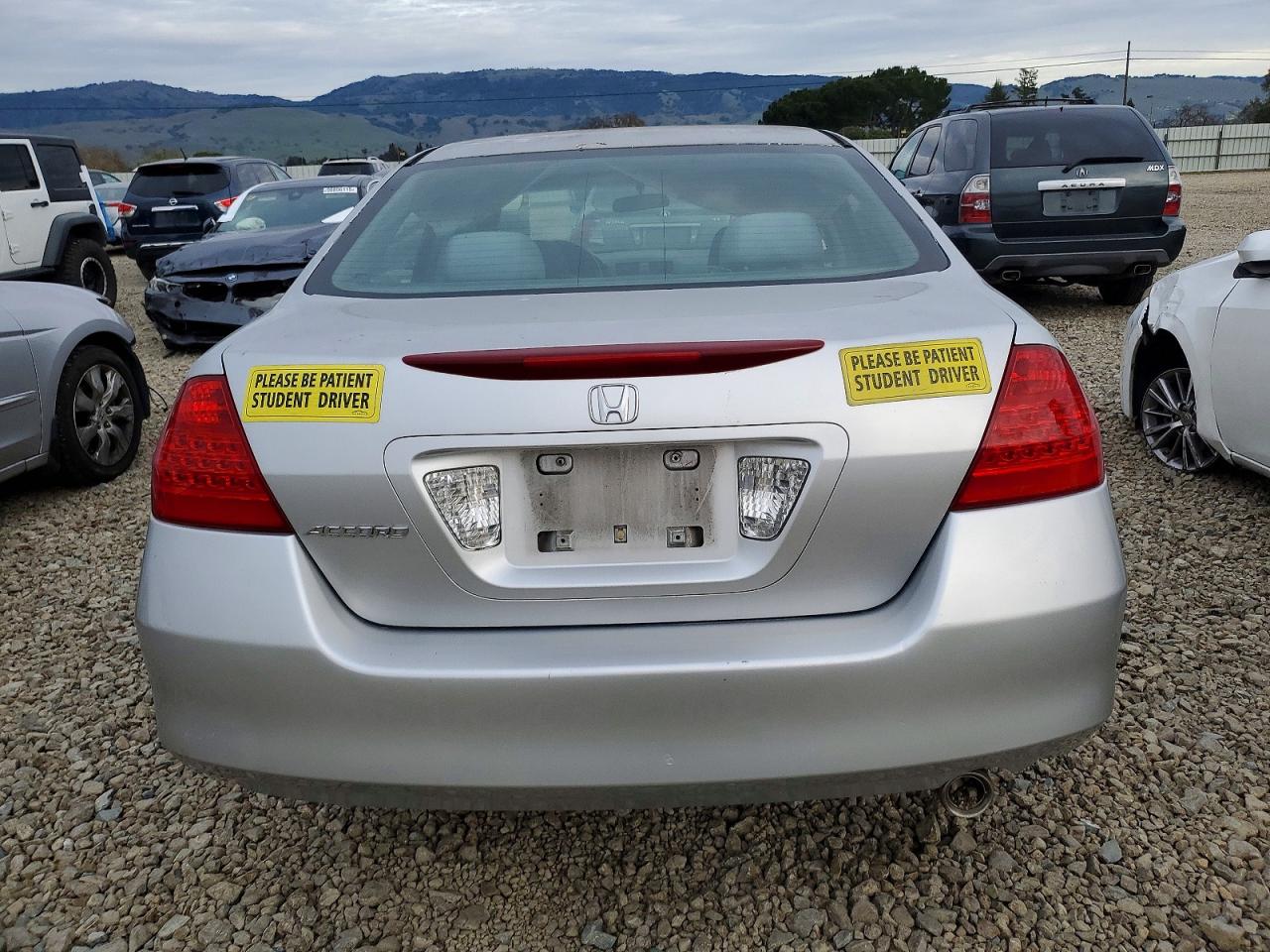2006 HONDA ACCORD LX photo 6