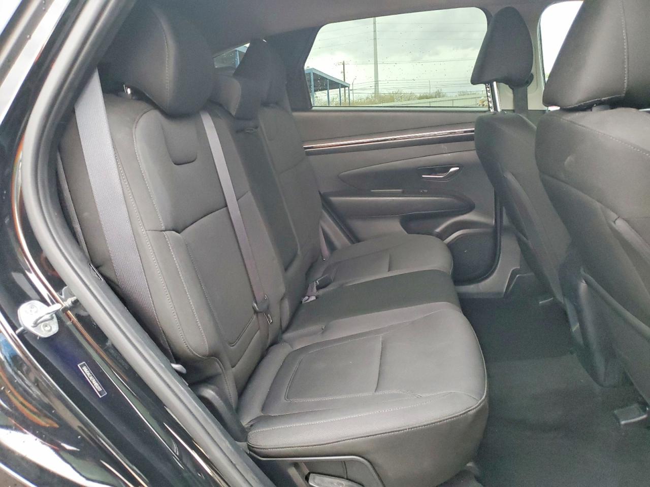 2022 HYUNDAI TUCSON SE photo 11