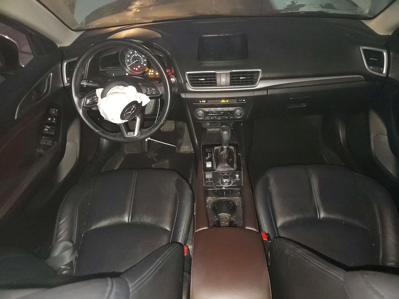 2018 MAZDA 3 TOURING photo 15